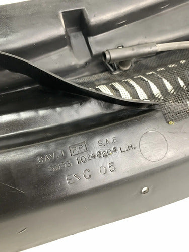 Moldura Parabrisas Izquierda Chevrolet Camaro 1993-1997 3.4 Negro