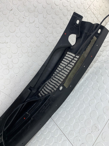 Moldura Parabrisas Izquierda Chevrolet Camaro 1993-1997 3.4 Negro