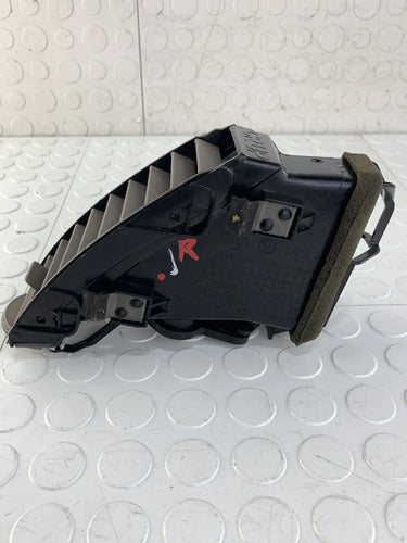 Difusor Central Derecho Nissan Maxima A34 2004-2008