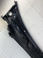 Moldura Tolva Parabrisas  Nissan Maxima A34 2004-2008 Negro