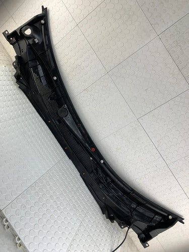 Moldura Tolva Parabrisas  Nissan Maxima A34 2004-2008 Negro