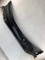 Moldura Tolva Parabrisas  Nissan Maxima A34 2004-2008 Negro