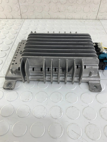 Amplificador Estéreo Nissan Maxima A34 2004-2008 Negro 5 W