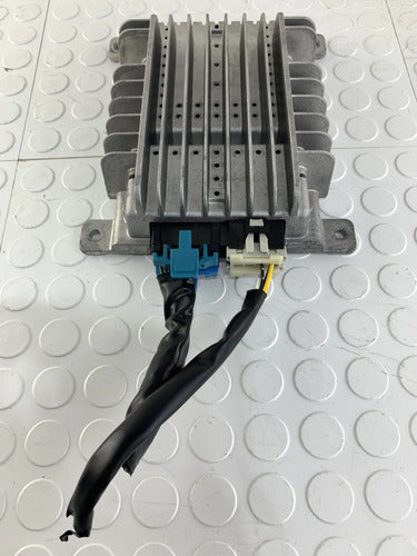 Amplificador Estéreo Nissan Maxima A34 2004-2008 Negro 5 W