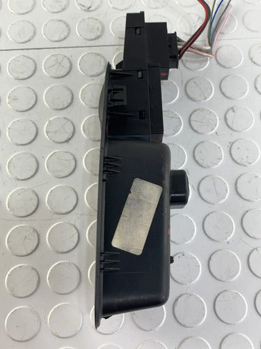 Switch Elevador Trasero Derecho Dodge Neon 2017-2020