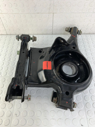 Horquilla Inferior Izquierda Nissan Altima 2013-2018 Negro