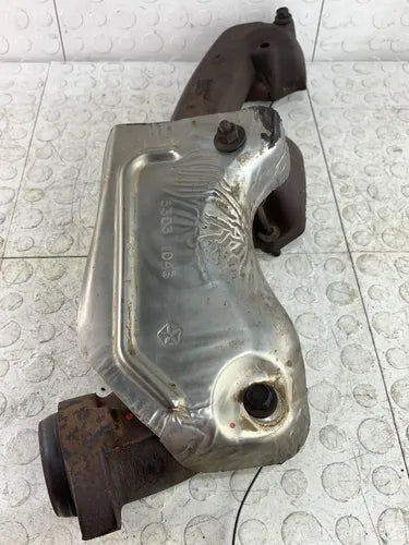 Múltiple Escape Izquierdo Dodge Durango 1997-2003 Dn 5.2