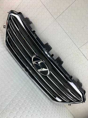 Parrilla Superior Hyundai Sonata Lf 2015-2017 (pata Det) Negro
