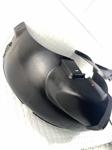 Lodera Delantera Derecha (detalle) Volkswagen Crossfox 2012