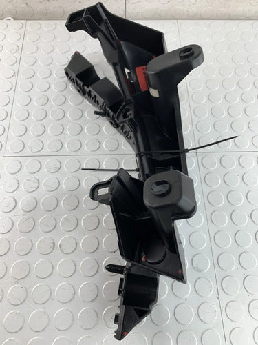 Guía Facia Trasera Izquierda Peugeot 301 2017-2023
