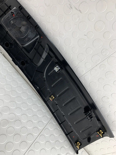 Moldura Interior Cajuela Dodge Durango Wd 2014-2020 Negro