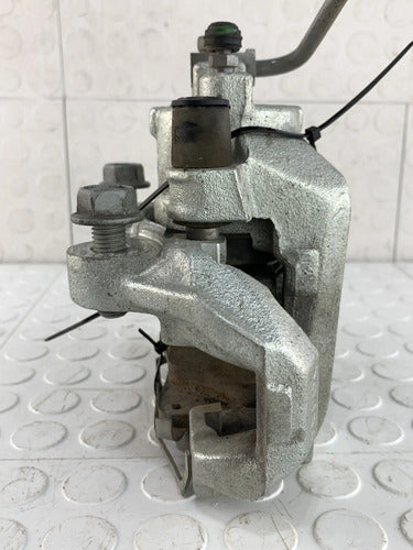 Caliper Trasero Derecho Dodge Durango Wd 2014-2020 5.7