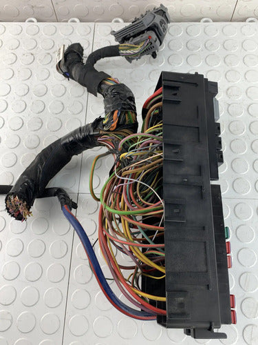 Caja Fusible Motor (detalle) Ford Taurus Police Interceptor