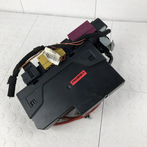 Caja Fusibles Tras Mercedes Benz C250 W204 2012-2015 2p