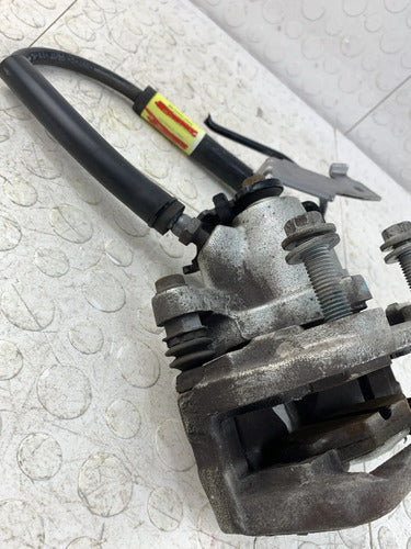 Caliper Trasero Izquierdo Ford Taurus Police Interceptor