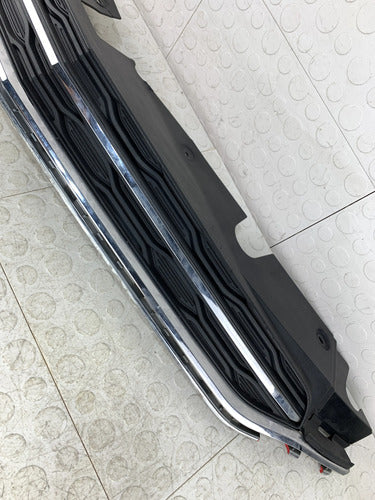 Parilla (detalle) Chevrolet Equinox 2016-2017 2.4 Negro Mate