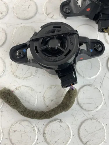 Par De Bocinas Tweeter Fiat Uno 1.4 2013-2020 Negro