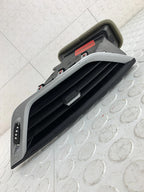 Rejilla A/c Central Izquierda Gmc Terrain 2010-2017 3.6 Negro Plata/gris