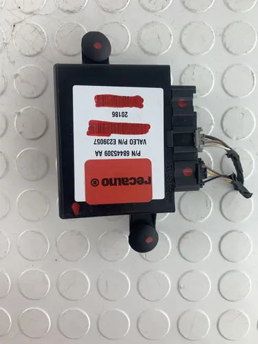 Módulo Estacionamiento Dodge Charger 2020-2023 Negro