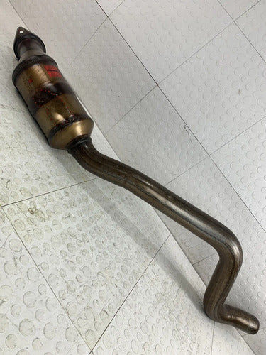 Catalizador Dodge Charger 2015-2023 5.7 (detalle)