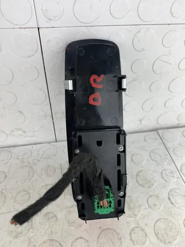 Switch Elevador Delantero Derecho Dodge Charger 2015-2023