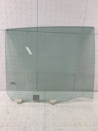 Cristal Trasero Derecho Nissan Tiida 2007-2017 Sedan