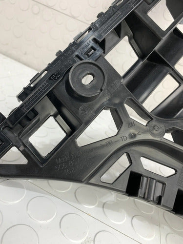 Guía Facia Trasera Derecha Volkswagen Jetta Mk6 2015-2018