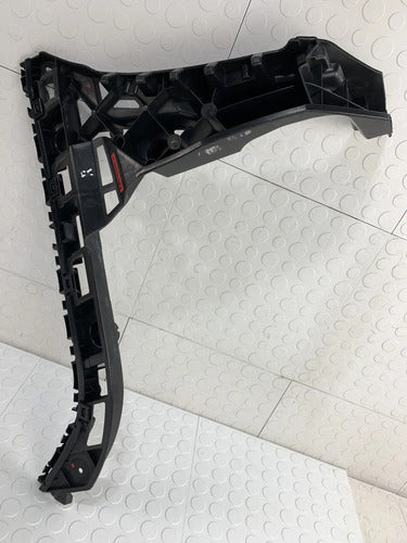 Guía Facia Trasera Derecha Volkswagen Jetta Mk6 2015-2018