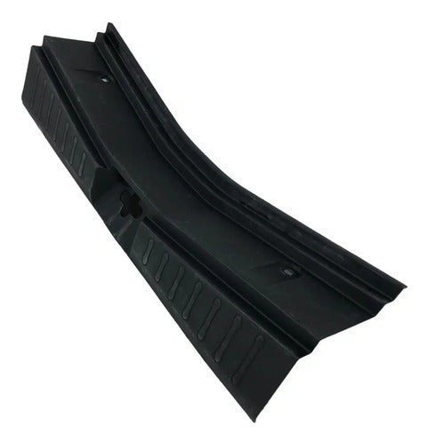 Moldura Chapa De Cajuela Nissan Note 2014-2019
