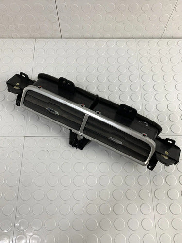 Difusores Centrales Chevrolet Camaro 2010-2015 (detalle)