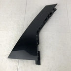 Moldura Poste Trasero Derecho Ford Edge 2015-2018 (detalle)