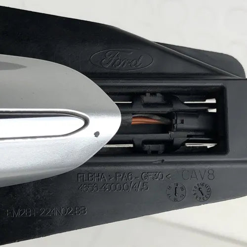 Manija Exterior Delantera Derecha Ford Edge 2015-2018 (det)