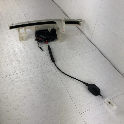 Chapa Cerradura Delantera Derecha Ford Edge 2015-2018