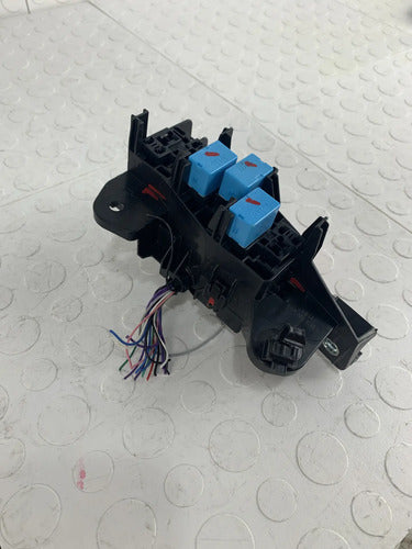 Caja Relays Toyota Hilux 2016-2023