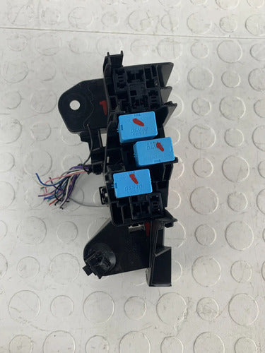 Caja Relays Toyota Hilux 2016-2023