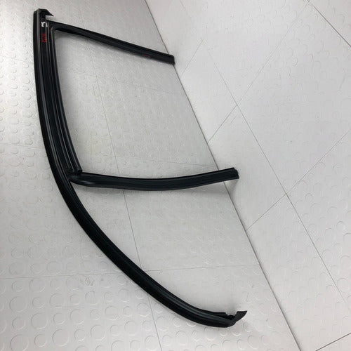 Hule Marco Tras Izq Mercedes Benz Clase A W177 2018-2023