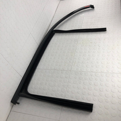 Hule Marco Tras Izq Mercedes Benz Clase A W177 2018-2023