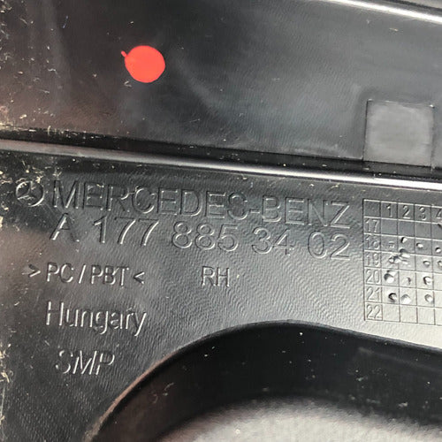 Guia Facia Inf Derecha Mercedes Benz A45 Amg W177