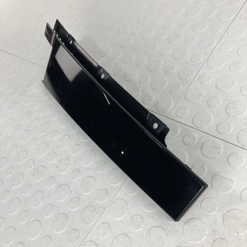 Moldura Poste Derecho Mercedes Benz Clase A W177 2018-2023