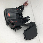 Caja Fusibles Mot Mercedes Benz A45 Amg W177 2021 (detalle)