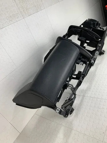 Tablero Interior 1.8 Nissan Tiida 2007-2017 Original P2 Negro