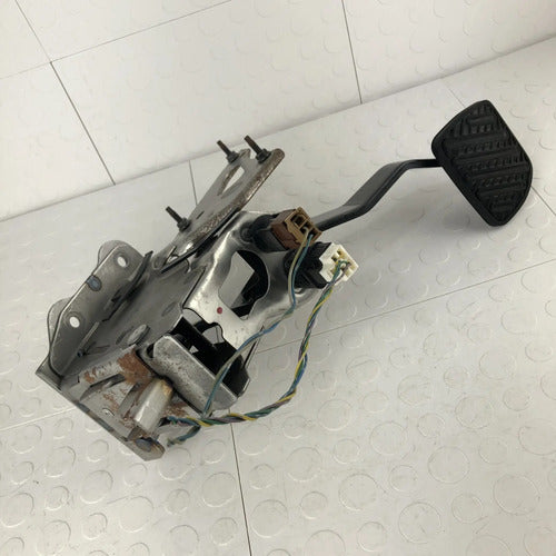 Pedal De Freno Con Sensores Nissan Rogue 2008-2014