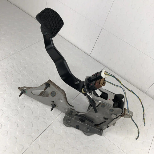 Pedal De Freno Con Sensores Nissan Rogue 2008-2014
