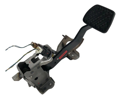 Pedal De Freno Con Sensores Nissan Rogue 2008-2014