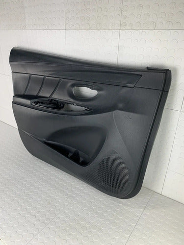 Panel Puerta Delantera Izquierda Toyota Yaris Core 2017