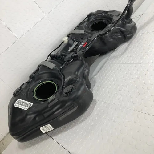 Tanque De Gasolina Mercedes Benz C250 W204 2012-2015 Coupe