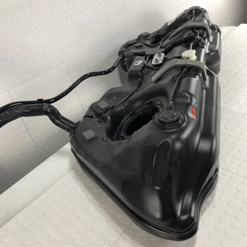 Tanque De Gasolina Mercedes Benz C250 W204 2012-2015 Coupe