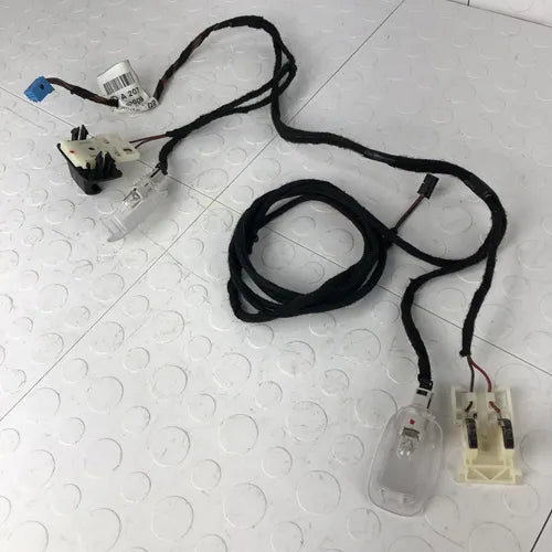 Luz Interior Con Arnes Mercedes Benz C250 W204 2012-2015 2p