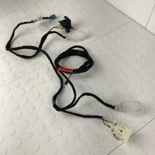 Luz Interior Con Arnes Mercedes Benz C250 W204 2012-2015 2p