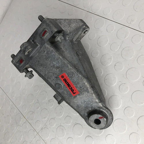 Base Soporte Izq Mercedes Benz C250 W204 2012-2015 2p